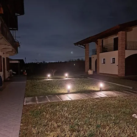 Cascina Colombo Apartment